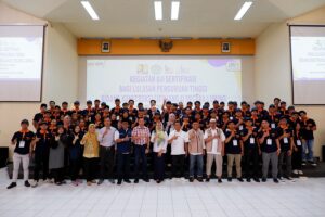 Sebanyak 75 alumni ITN Malang mengikuti uji sertifikasi kompetensi bidang konstruksi.